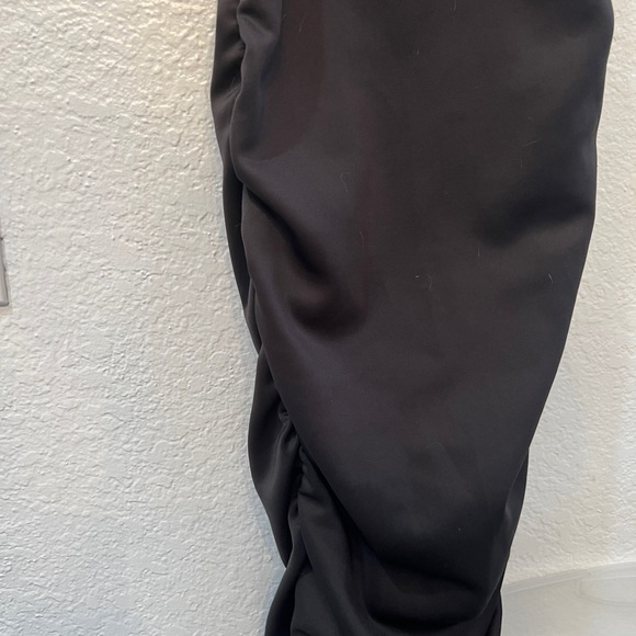 Black, long tight padded shoulders turtlenecks size small never worn like you - Picture 6 of 8